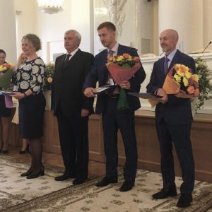 Губернатор вручил Премии Правительства сотрудникам СПбГУПТД
