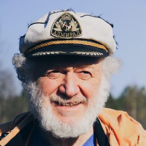 Интервью с преподом: Борис Тёрушкин о своей прическе, 46 годах преподавания и рафтинге