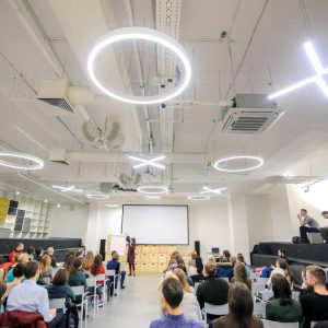 Лекция BIG DATA: как не  стать заложниками собственных данных?