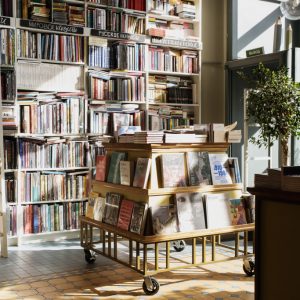 В книжном магазине «Подписные издания» скидки до 70%