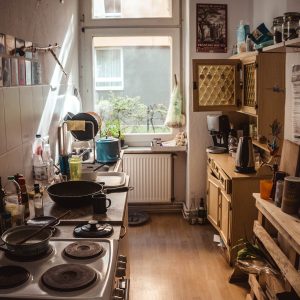 Жизнь отдельно от родителей