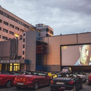 Лето в городе: автокинотеатры