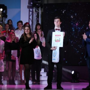 Дежавю: Финал фестиваля «Мама, я на сцене»