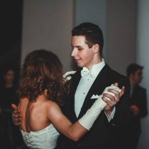 Вечера танцев в «‎Квадрате»‎