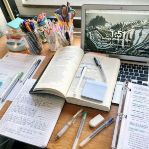 Дедлайны: как не потерять себя во время сессии