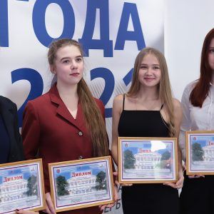 4 наши студентки стали финалистами конкурса «Студент года» 2021 в системе ВО