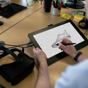 Вакансия: дизайнер одежды в студию KLOKIDESIGN